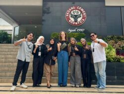 Jelajahi Cikal Bakal Industri Semen Indonesia, Marlou Geraedts Kagumi Daya Tahan Pabrik Indarung I