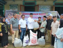 Pemprov Sumbar Salurkan 52 Ribu Bibit Ikan untuk Pembudidaya Terdampak Bencana di Solok