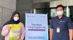 Warga Padang Antusias Tukar Uang Logam 