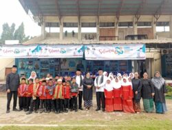 Semangat Kerukunan Beragama di Sawahlunto, Kepsek SD Santa Lucia Dampingi Siswa Muslim Hadiri Upacara Hari Santri