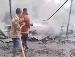 Bengkel Motor di Katapiang Terbakar, Kerugian Capai Rp200 Juta