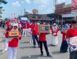 Pawai Alegoris HUT ke-81 RI di Kota Solok Meriah, Diskominfo Tampilkan Evolusi Teknologi hingga AI